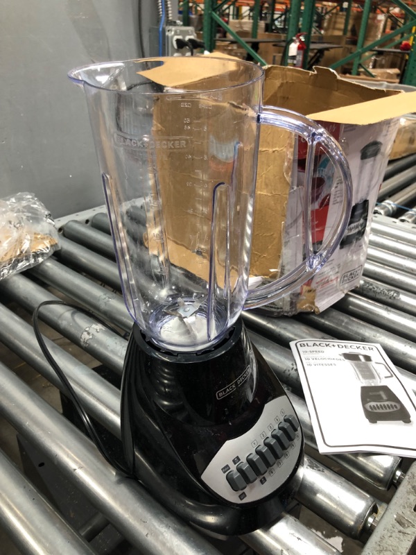 Photo 2 of **MINOR WEAR & TEAR**BLACK+DECKER Countertop Blender with 5-Cup Glass Jar, 10-Speed Settings, Black, BL2010BG, 8.5 x 9.9 x 13.5 inches
