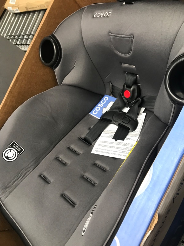 Photo 1 of Cosco Onlook 2-in-1 Convertible Car Seat, Rear-Facing 5-40 pounds and Forward-Facing 22-40 pounds and up to 43 inches, Black Arrows