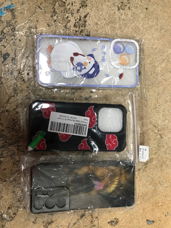 Photo 1 of *BUNDLE OF 3 PHONE CASES*