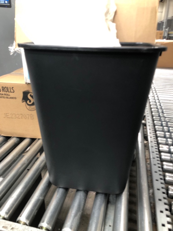 Photo 1 of 13 gallon trash can 