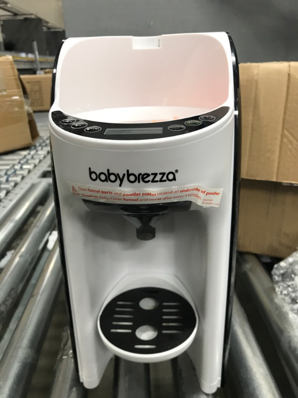 Photo 3 of **SEE NOTES**  WHITE Baby Brezza Formula Pro Advanced