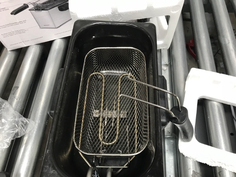 Photo 3 of Elite Gourmet EDF-3500 Electric Immersion Deep Fryer. Removable Basket, Timer Control Adjustable Temperature, Lid with Viewing Window and Odor Free Filter,Stainless Steel,3.5 Quart / 14 Cup