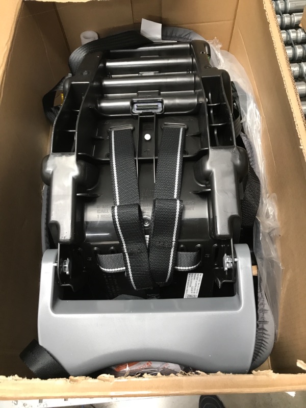 Photo 1 of Baby Trend Trooper 3 in 1 Convertible Car Seat Vespa