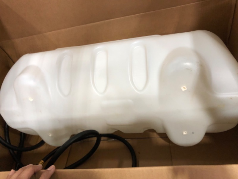 Photo 1 of *** USED *** *** UNABLE TO TEST *** Master Manufacturing SSN-01-015A-MM 15 Gallon Spot Sprayer, White
