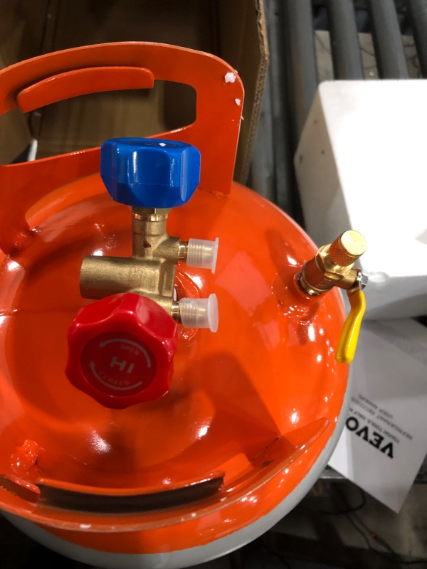 Photo 5 of *** NEW *** VEVOR Refrigerant Recovery Tank - 30 lb. Capacity Recovery Tank with 2 Pcs ¼ to ½ Adaptor, Reusable Recovery Tank HVAC for All Refrigerant, High-Sealing ac Recovery Tank with Trace Amount of N? 2023 Elite Version 30lb Orange+Gray