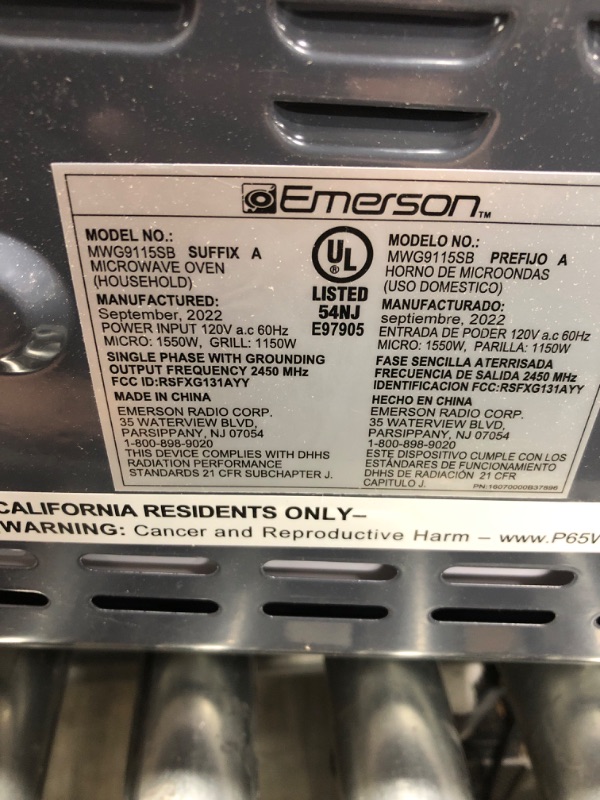 Photo 4 of **See Notes**  
Emerson 1.2 CU. FT. 1100W Griller Microwave Oven with Touch Control