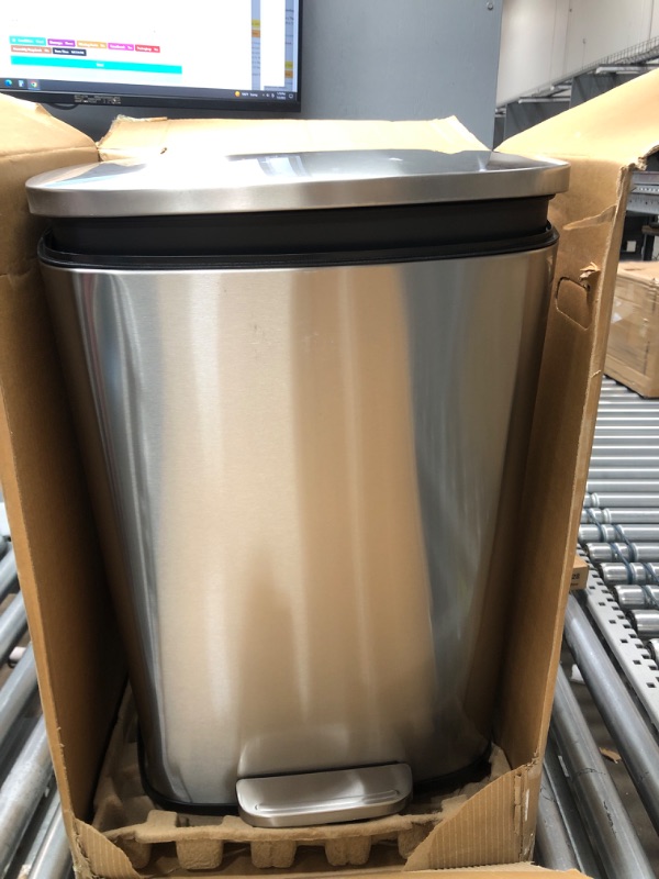 Photo 2 of * DENTED * QUALIAZERO 50L/13Gal Heavy Duty Hands-Free Stainless Steel Commercial/Kitchen Step Trash Can, Fingerprint-Resistant Soft Close Lid Trashcan, 50L / 13 GAL