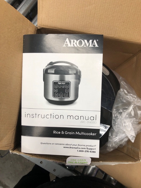 Photo 4 of ***PARTS ONLY NOT FUNCTIONAL***Aroma Housewares ARC-914SBD Digital Cool-Touch Rice Grain Cooker and Food Steamer, Stainless, Silver, 4-Cup (Uncooked) / 8-Cup (Cooked) Basic