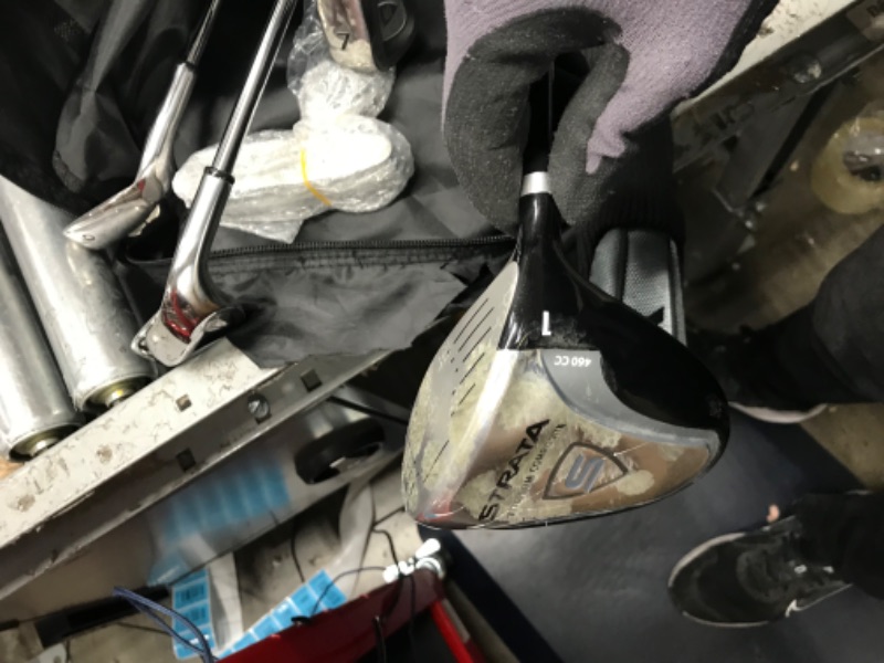 Photo 2 of ***DAMAGED CLUBS***Callaway Golf Men's Strata Complete Set Gray 9 Piece (Strata Intro) Right Hand