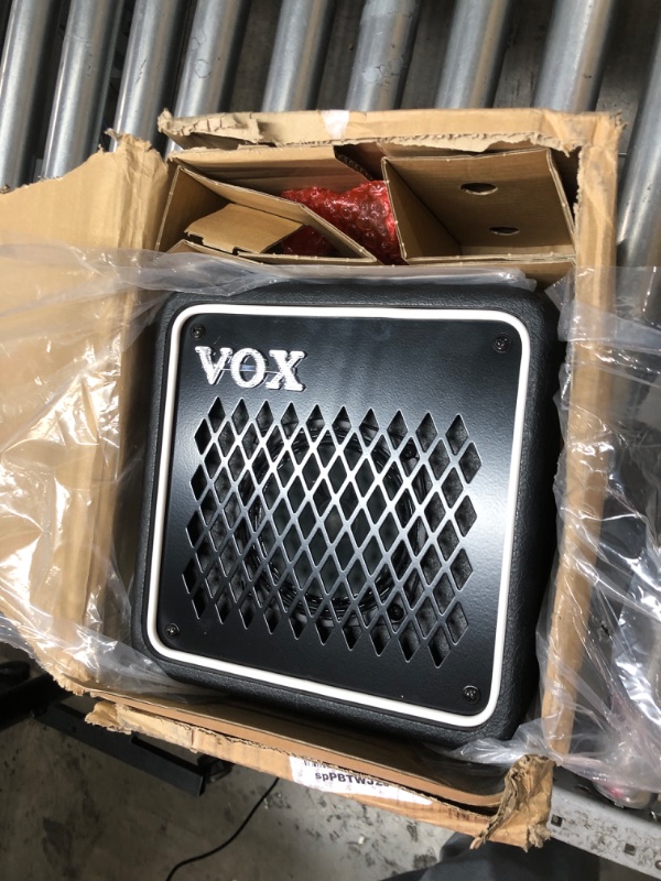 Photo 3 of ***FOR PARTS*** VOX Guitar Combo Amplifier (MINIGO3)