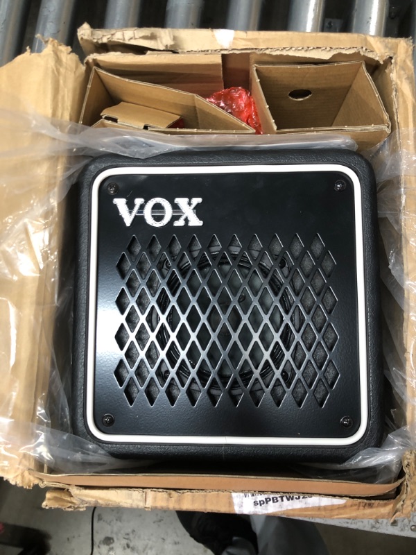 Photo 2 of ***FOR PARTS*** VOX Guitar Combo Amplifier (MINIGO3)