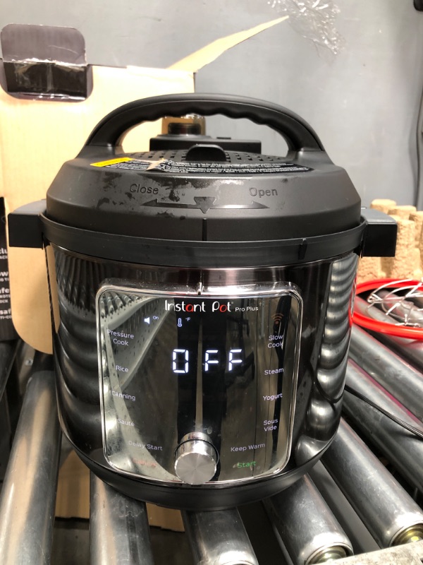 Photo 2 of USED. Instant Pot Pro Plus Wi-Fi Smart 10-in-1, Pressure Cooker, Slow Cooker, Rice Cooker, Steamer, Sauté Pan, Yogurt Maker, Warmer, Canning Pot, Sous Vide, Includes App with Over 800 Recipes, 6 Quart 6QT Pro Plus