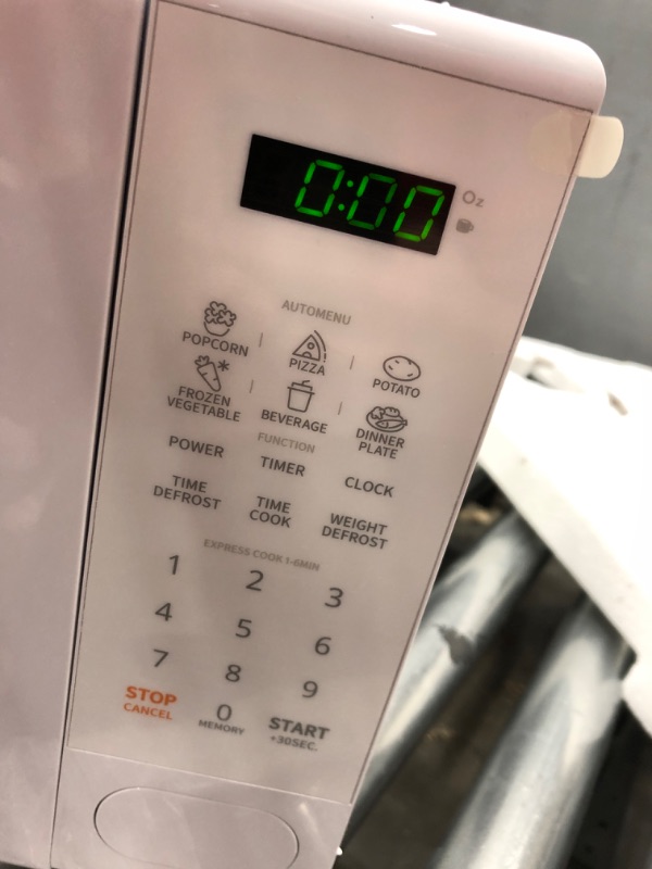 Photo 3 of *POWERS ON* COMFEE CMO-C20M1WB Retro Microwave with 11 power levels, Fast Multi-stage Cooking, Turntable Reset Function Kitchen Timer, Speedy Cooking?Weight/Time Defrost, Memory function, Children Lock, 700W Modern White 0.7 Cu Ft