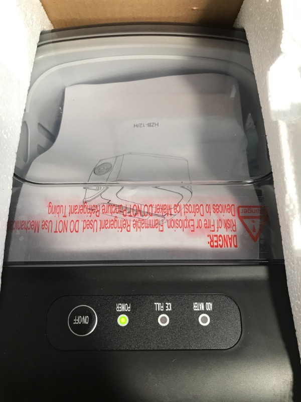Photo 1 of ***POWERS ON*** Simple Deluxe Ice Maker Machine for Countertop, 26lbs Ice/24Hrs, 9 Ice Cubes Ready in 6 Mins, Portable Self-Clean Ice Machine with Scoop and Basket, 13.7lbs, for Home Kitchen Office Bar Party, Black