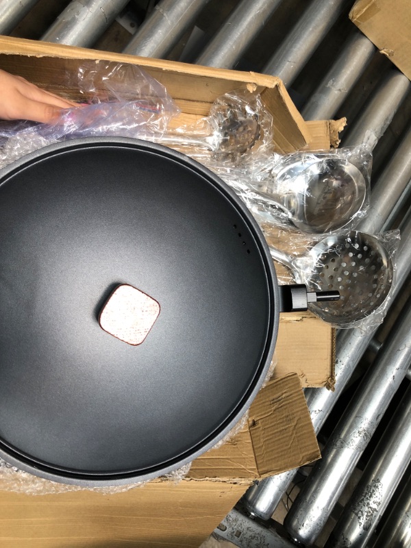 Photo 2 of ***MISSING COMPONENTS*** Wok Pan with Lid - 13" Nonstick Wok, Carbon Steel Woks & Stir-Fry Pans Set with 7 Cookwares, No Chemical Coated Flat Bottom Chinese wok, for Electric, Induction and Gas Stoves