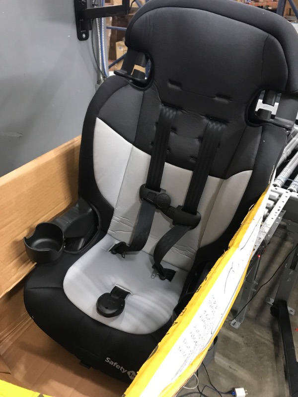 Photo 3 of ***MISSING COMPONENTS*** Safety 1st Grand 2-in-1 Booster Car Seat, Forward-Facing with Harness, 30-65 pounds and Belt-Positioning Booster, 40-120 pounds, Black Sparrow