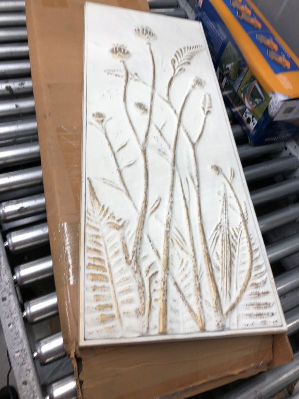 Photo 1 of 14.5" X 36.5" METAL WALL DECOR