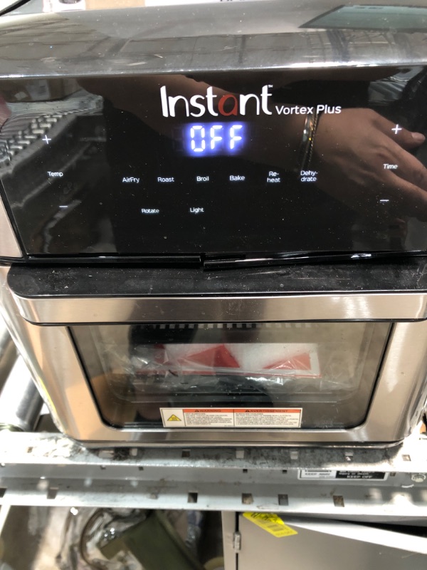 Photo 3 of ***POWERS ON*** Instant Vortex Pro Air Fryer, 10 Quart, 9-in-1 Rotisserie and Convection Oven, From the Makers of Instant Pot with EvenCrisp Technology, App With Over 100 Recipes, 1500W, Stainless Steel 10QT Vortex Pro