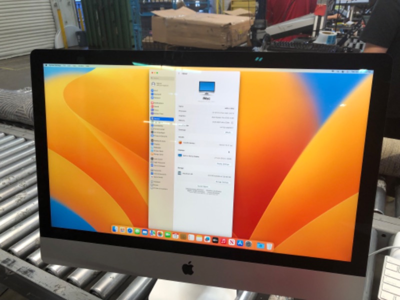 Photo 3 of Mid 2020 Apple iMac with 3.3GHz 6 Core 10th Gen Intel Core i5 (27 inch Retina 5K, 8GB RAM, 512GB SSD) 
