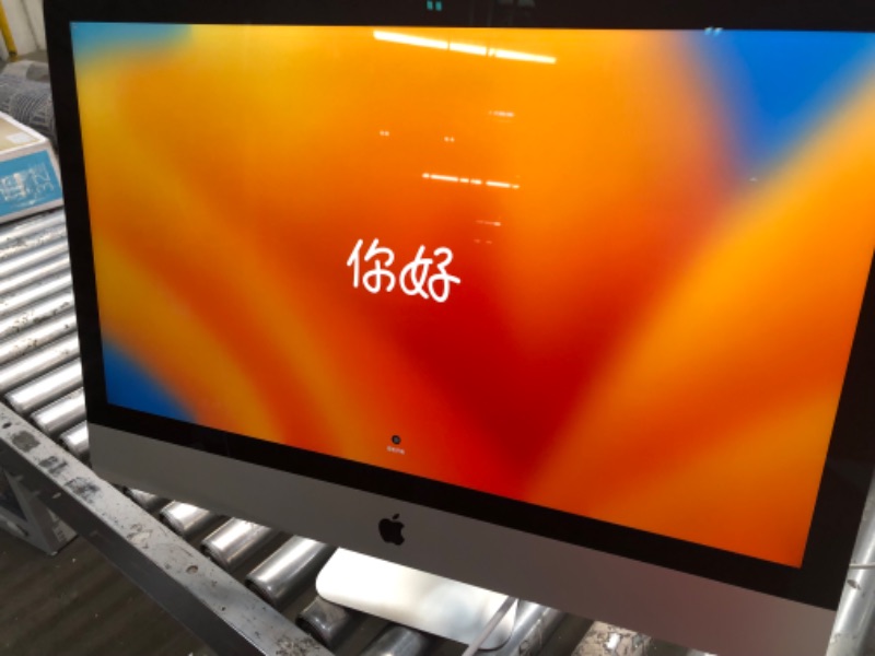 Photo 9 of Mid 2020 Apple iMac with 3.3GHz 6 Core 10th Gen Intel Core i5 (27 inch Retina 5K, 8GB RAM, 512GB SSD) 
