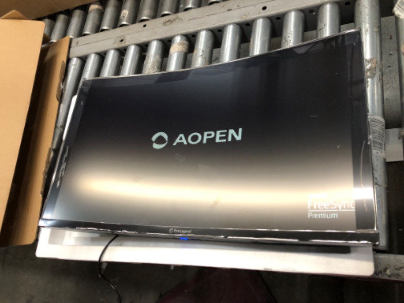 Photo 6 of AOPEN 27HC5R Vbiipx 27" Full HD (1920 x 1080) VA 1500R Curved Gaming-Monitor | AMD FreeSync Premium | 165Hz Refresh Rate | 1ms-TVR | HDR 10 Support | Ports: 1 x Display Port 1.4 & 2 x HDMI 2.0
