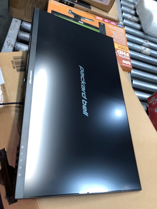 Photo 1 of Packard Bell AirFrame 22 Inch Monitor Ultra Slim Bezel Desktop Monitor, FHD IPS LED 1920 x 1080p, 75 Hertz, 5 Milliseconds, VESA Mounting, Tilt Adjustment, HDMI and VGA for Home and Office Use 1 Pack-