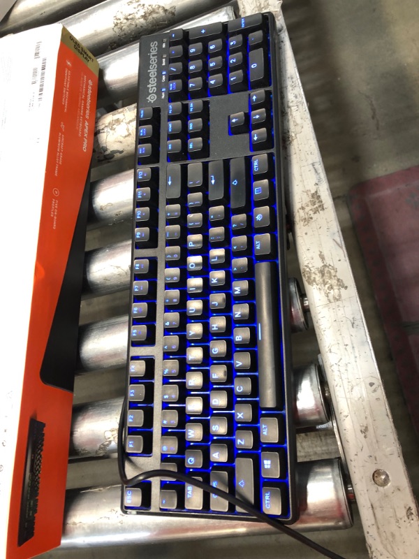 Photo 1 of SteelSeries Gaming Keyboard 
