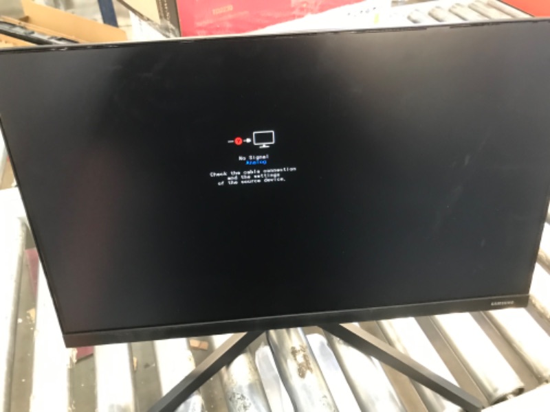 Photo 2 of SAMSUNG T350 Series 22-Inch FHD 1080p Computer Monitor, 75Hz, IPS Panel, HDMI, VGA (D-Sub), 3-Sided Border-Less, FreeSync (LF22T350FHNXZA)
