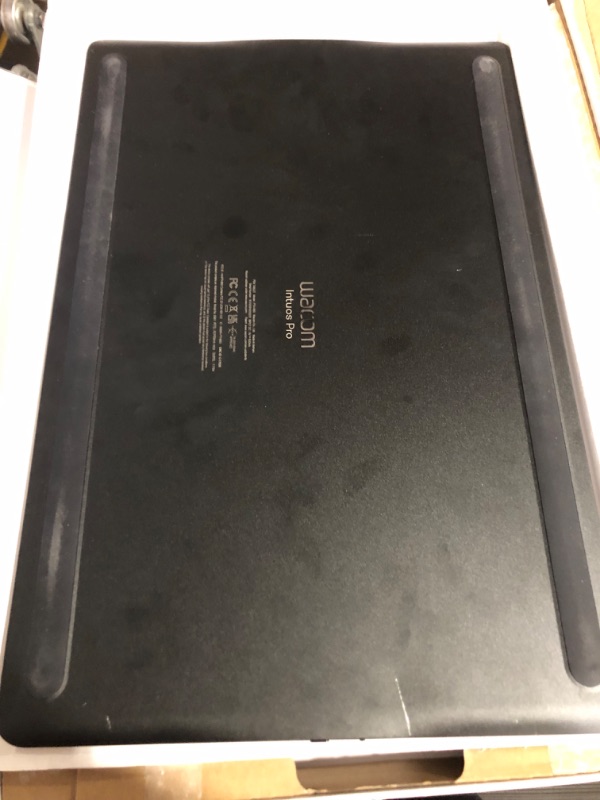 Photo 9 of PARTS ONLY/ SEE NOTES*******
Wacom Intuos Pro Large Bluetooth Graphics Drawing Tablet