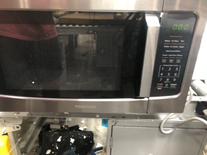 Photo 1 of TOSHIBA ML-EM45P(BS) Countertop Microwave Oven with Smart Sensor and Position Memory Turntable, Memory Function, 1.6 Cu.ft with 13.6" Removable Turntable, Black Stainless Steel, 1200W 1.6 Cu.Ft.