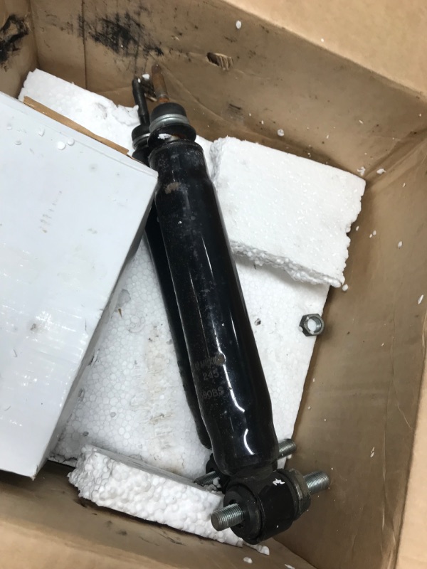 Photo 2 of **NOT ORIGINAL SHOCKS,LOOSE HARDWARE**Skyjacker 8203 Dual Steering Stabilizer Kit (Includes Steering Dampers Mounting Brackets for Jeep Wrangler JK - Black)
