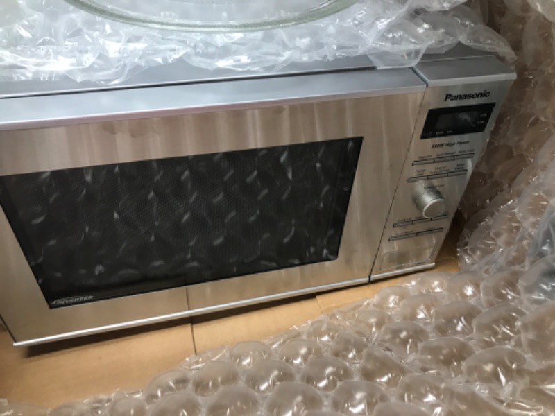 Photo 3 of (PARTS ONLY)Panasonic Microwave Oven NN-SD372S Stainless Steel Countertop/Built-In with Inverter Technology and Genius Sensor, 0.8 Cu. Ft, 950W
