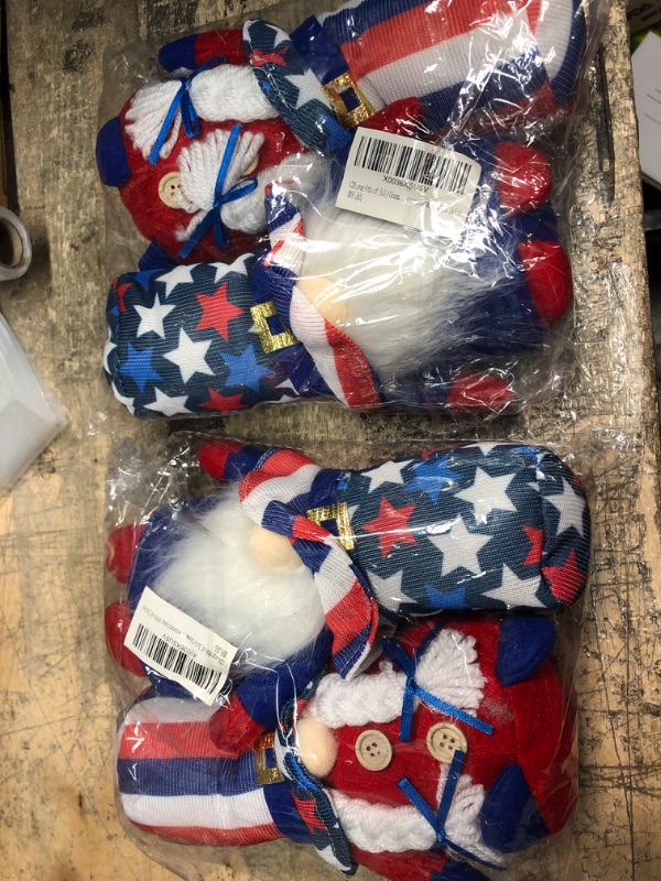 Photo 2 of 2Pcs valentine gnomes Mr & Mrs Patriotic Gnomes Plush Decorations, Handmade 4th of July Gnomes Ornaments for Independence Day Memorial Day Fourth of July Party Home Decor Tiered Tray Decorations