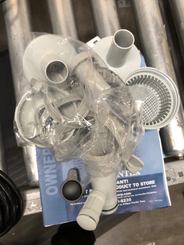 Photo 4 of **MINOR TEAR & WEAR**INTEX 28637EG C1000 Krystal Clear Cartridge Filter Pump for Above Ground Pools, 1000 GPH Pump Flow Rate 1,000 Gallons Per Hour 1,000 Gallons Per Hour Filter Pump