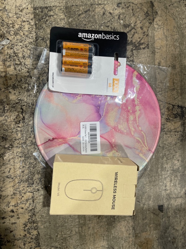 Photo 2 of Mouse Pad+ Mouse+ AAA Batteries Bundle 