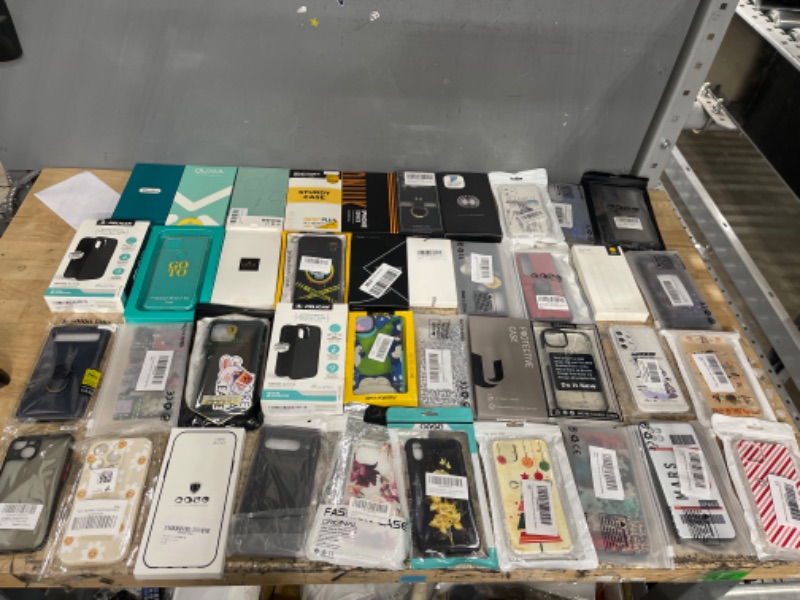 Photo 1 of 40 MISCELLANEOUS PHONE CASE BUNDLE