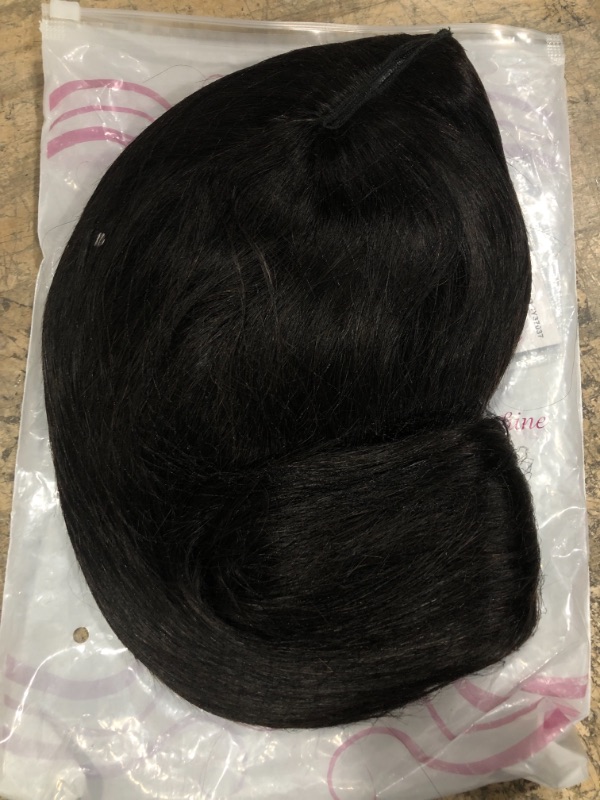 Photo 3 of TopWigy 12inch V Part Human Hair Wig Bob Short Straight Wigs for Black Women 150% Density V Shape Brazilian Upgrade U Part Wigs No Leave Out No Sew in Natural Black Glueless Full Head Clip In Half Wig 12 Inch