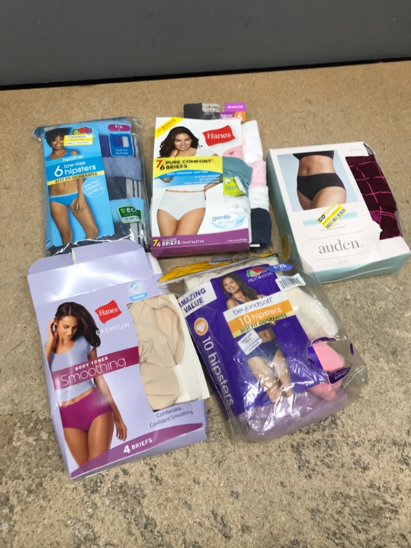 Photo 1 of 5 Items Bundle - Women's Underwear Various Sizes 