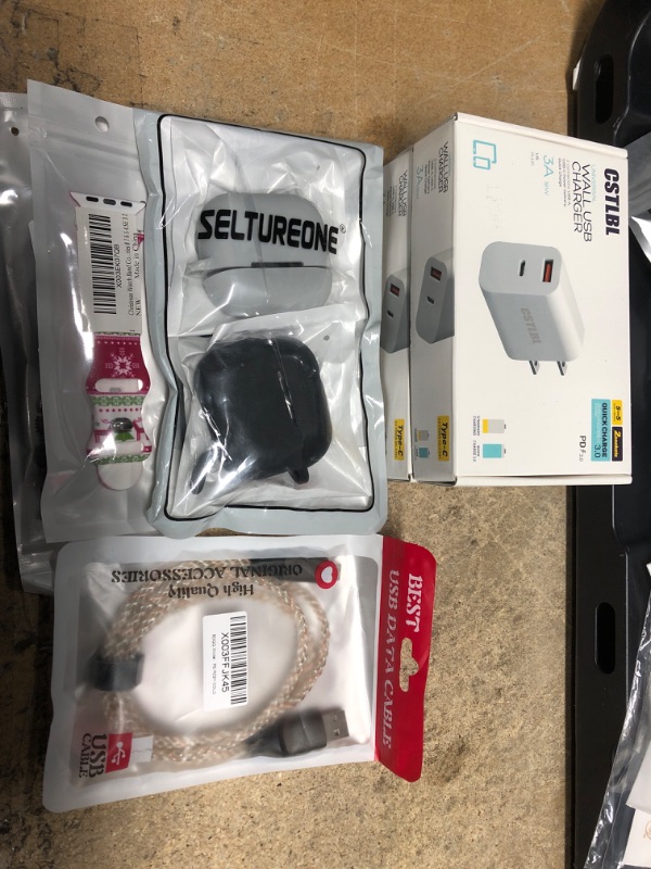 Photo 1 of 6 Assorted Electronic Items 