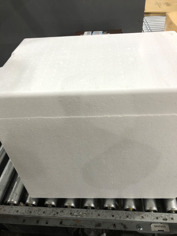 Photo 2 of Polar Tech 266C Thermo Chill Insulated Carton with Foam Shipper