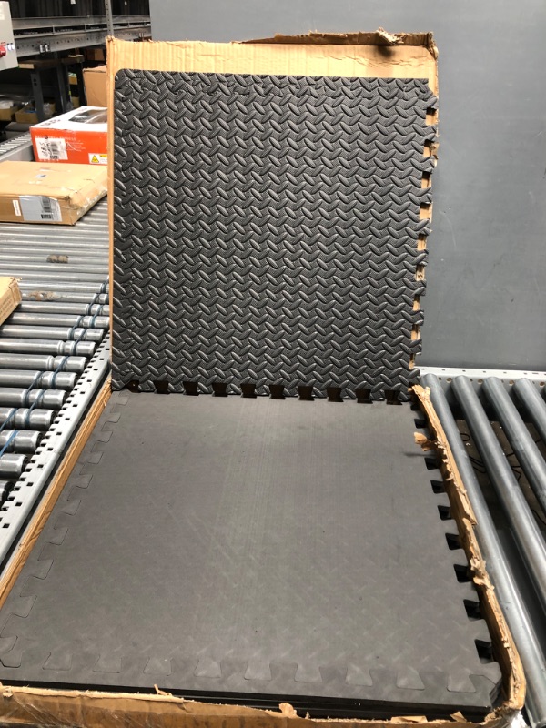 Photo 1 of Amazon Basics Foam Interlocking Exercise Gym Floor Mat Tiles - 6-Pack, 24 x 24 x .5 Inch 