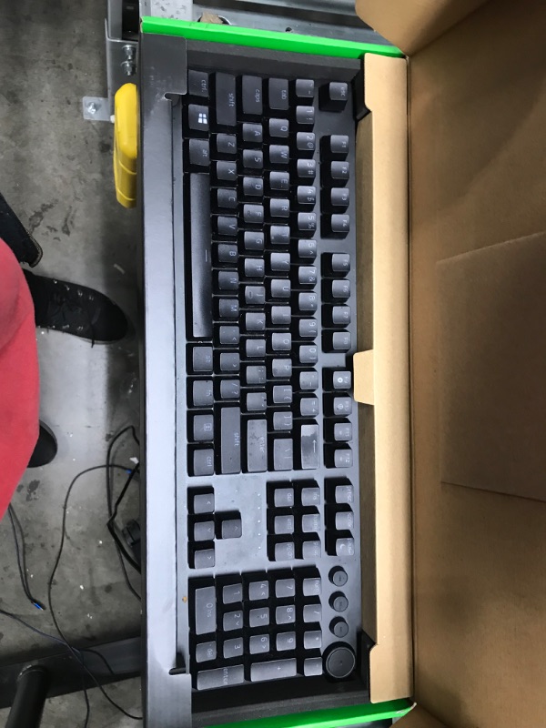 Photo 2 of **USED** Razer Huntsman V2 Optical Gaming Keyboard: Fastest Linear Optical Switches Gen-2 w/Sound Dampeners & 8000Hz Polling Rate - Doubleshot PBT Keycaps - Dedicated Media Keys & Dial - Ergonomic Wrist Rest Classic Black Keyboard Huntsman V2 Linear Optic