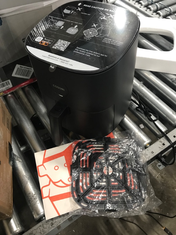 Photo 2 of **USED/SLIGHT DAMAGE** COSORI Air Fryer Pro LE 5-Quart, 9 Functions in 1 with Shake Reminder, UP to 450? for Oil-Free Crispy Results, Tempered Glass Display, 130+ Exclusive Recipes, Dishwasher Safe, Fit for 1-4 family, Gray
