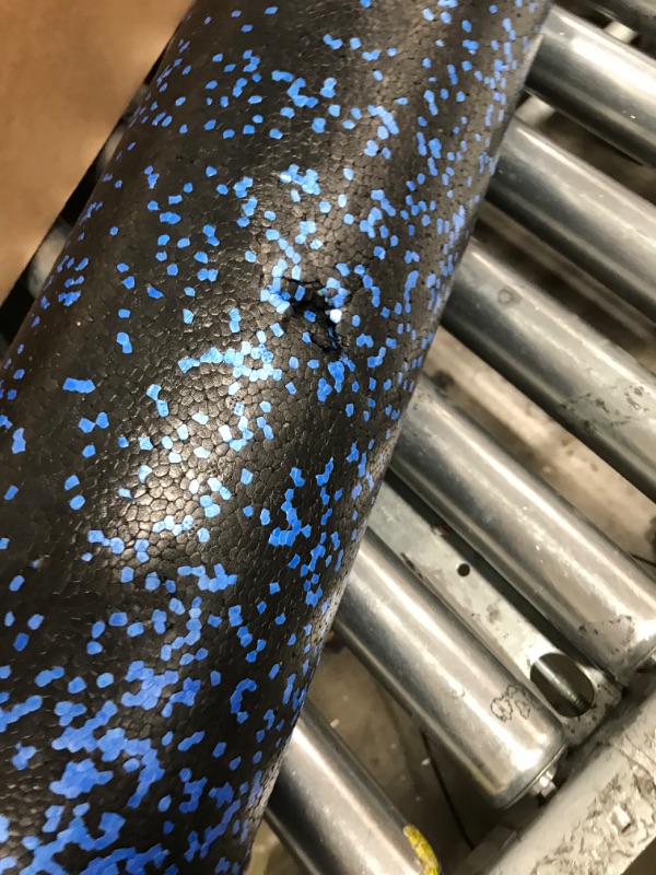 Photo 3 of Amazon Basics High-Density Round Foam Roller for Exercise, Massage, Muscle Recovery - 12", 18", 24", 36" Blue Speckled 36-Inch Roller + Floor Mat, Black