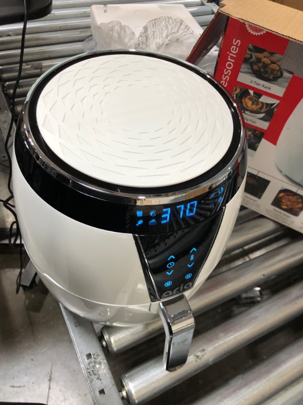 Photo 3 of **read comments**
Aria Teflon-Free 5 Qt. Ceramic Air Fryer with Recipe Book, White