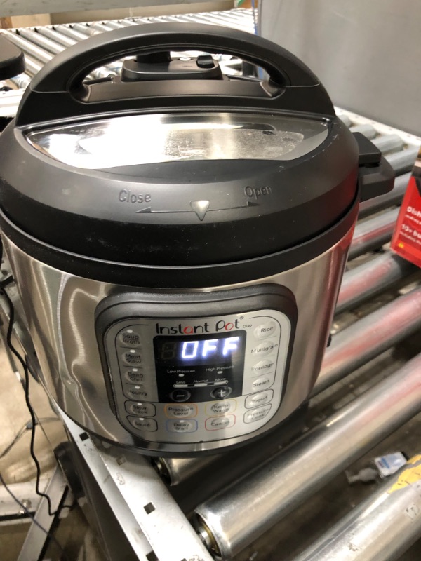 Photo 3 of **minor dent**
Instant Pot 6qt Duo Pressure Cooker