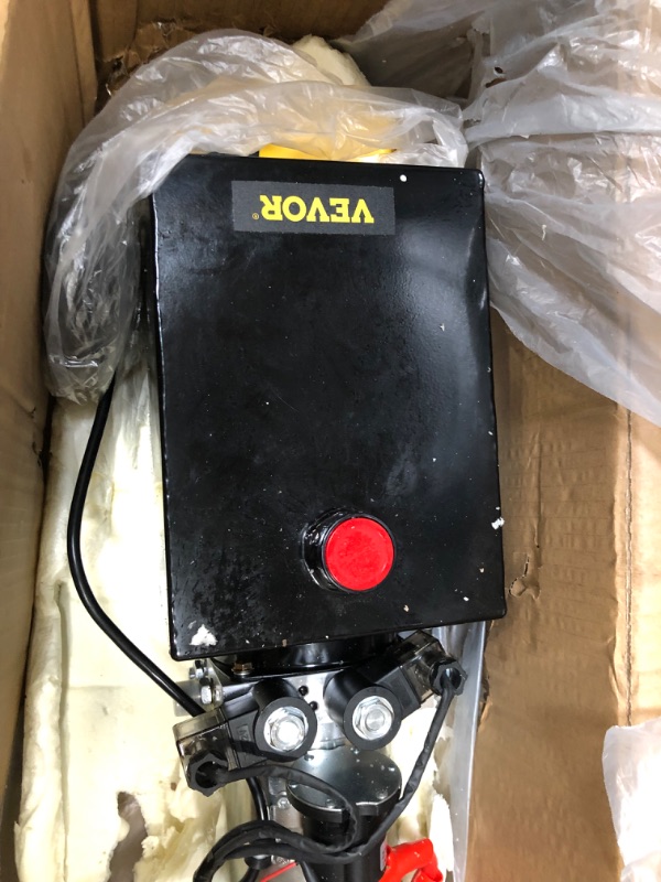 Photo 3 of **item has been opened**
Mophorn Hydraulic Power Unit 8 Quart Hydraulic Pump Double Acting Hydraulic Power 12V DC 