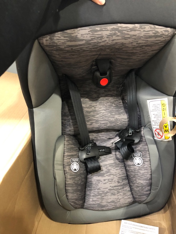 Photo 3 of Cosco Mighty Fit 65 DX Convertible Car Seat (Heather Onyx Gray)