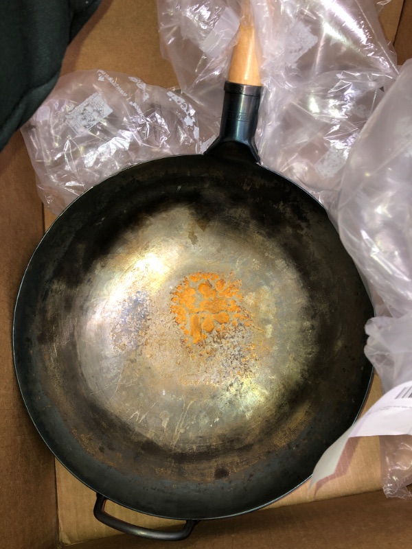 Photo 1 of 14" silver wok 