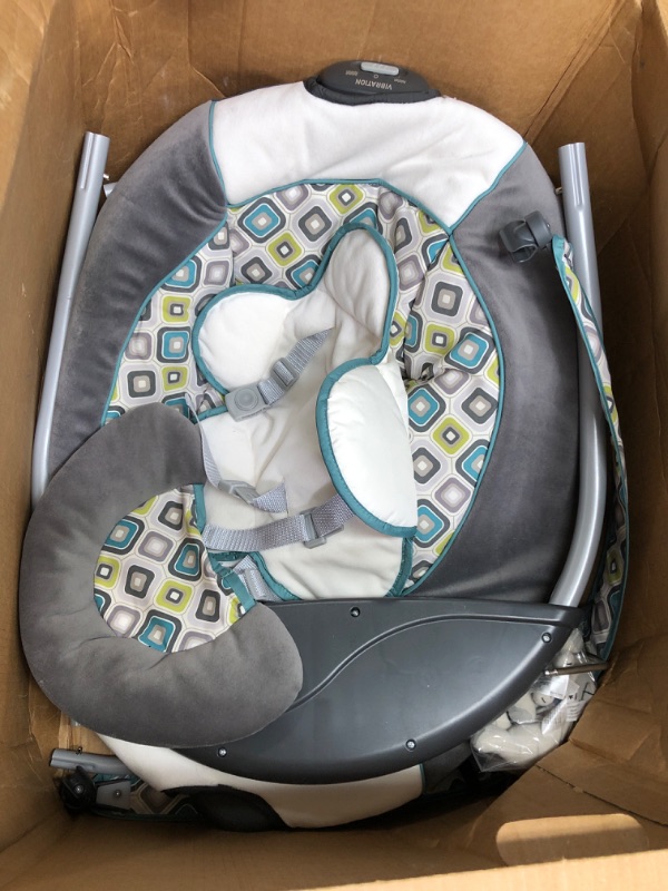 Photo 2 of **Missing parts** Graco Glider LX Baby Swing Affinia Glider LX